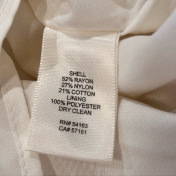 NWT Eliza J Lace Sheath Dress in Ivory, size 6, Wedding, Event, Church, Easter - Picture 9 of 14